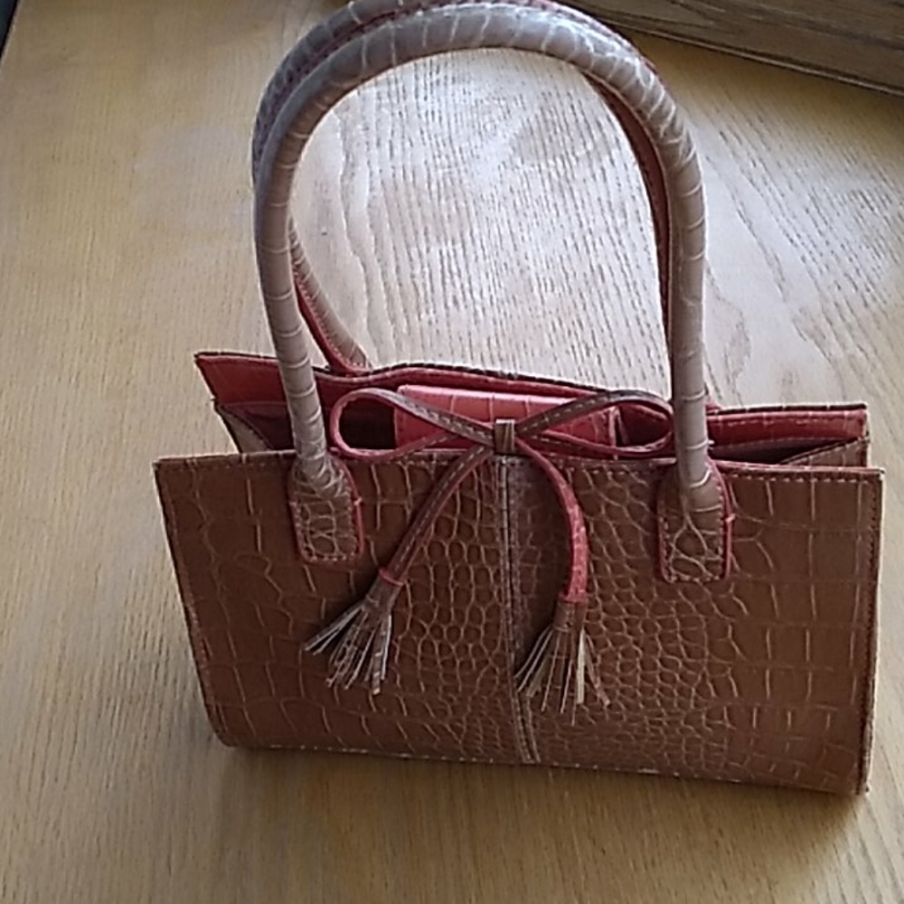 Liz Claiborne Croc Brown Handbag